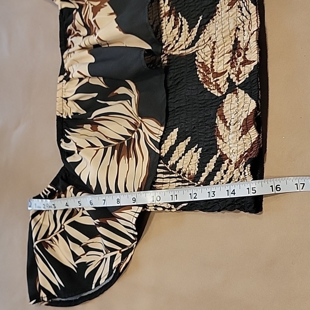 SHEIN Size L (8-10) Black w/ Tan Tropical Floral Pattern On-or-Off Shoulder Top - Picture 8 of 14